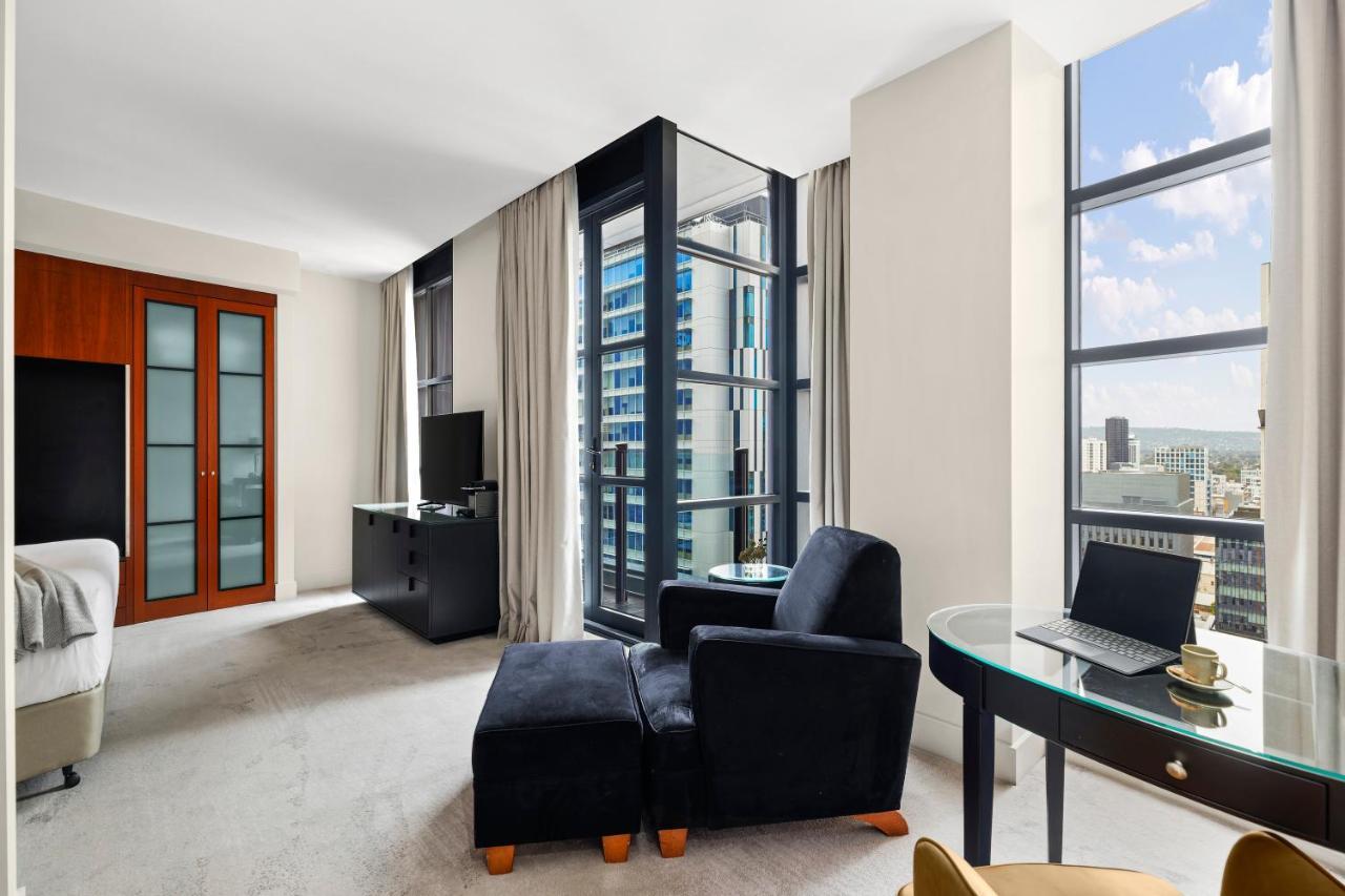 Peppers Waymouth Hotel Adelaide Eksteriør bilde A typical apartment interior