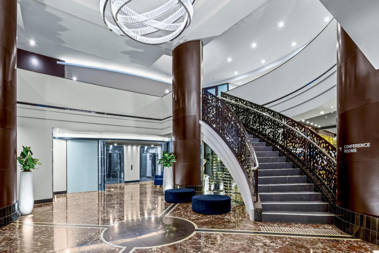 Peppers Waymouth Hotel Adelaide Eksteriør bilde The lobby of the hotel