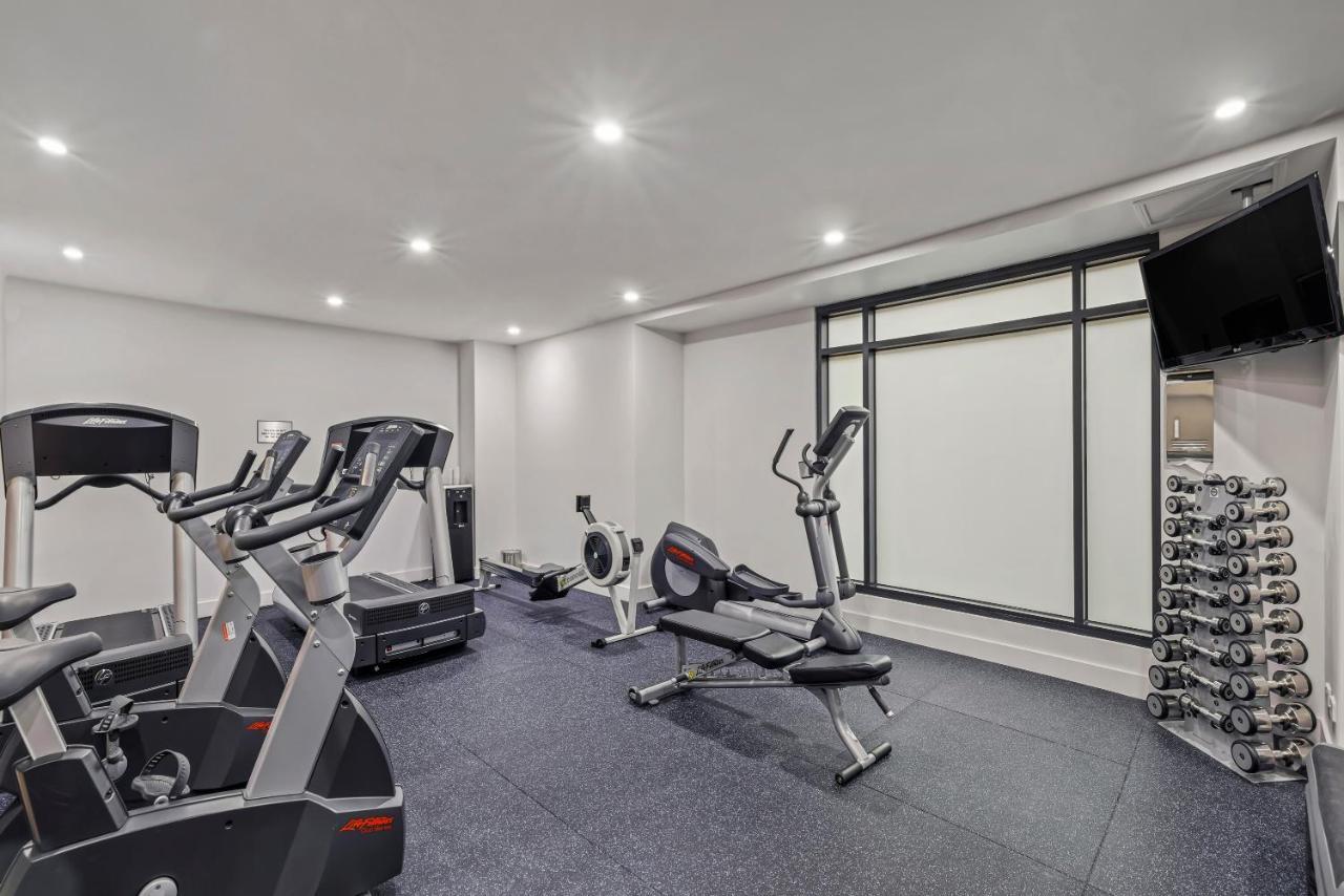 Peppers Waymouth Hotel Adelaide Eksteriør bilde The gym at the hotel