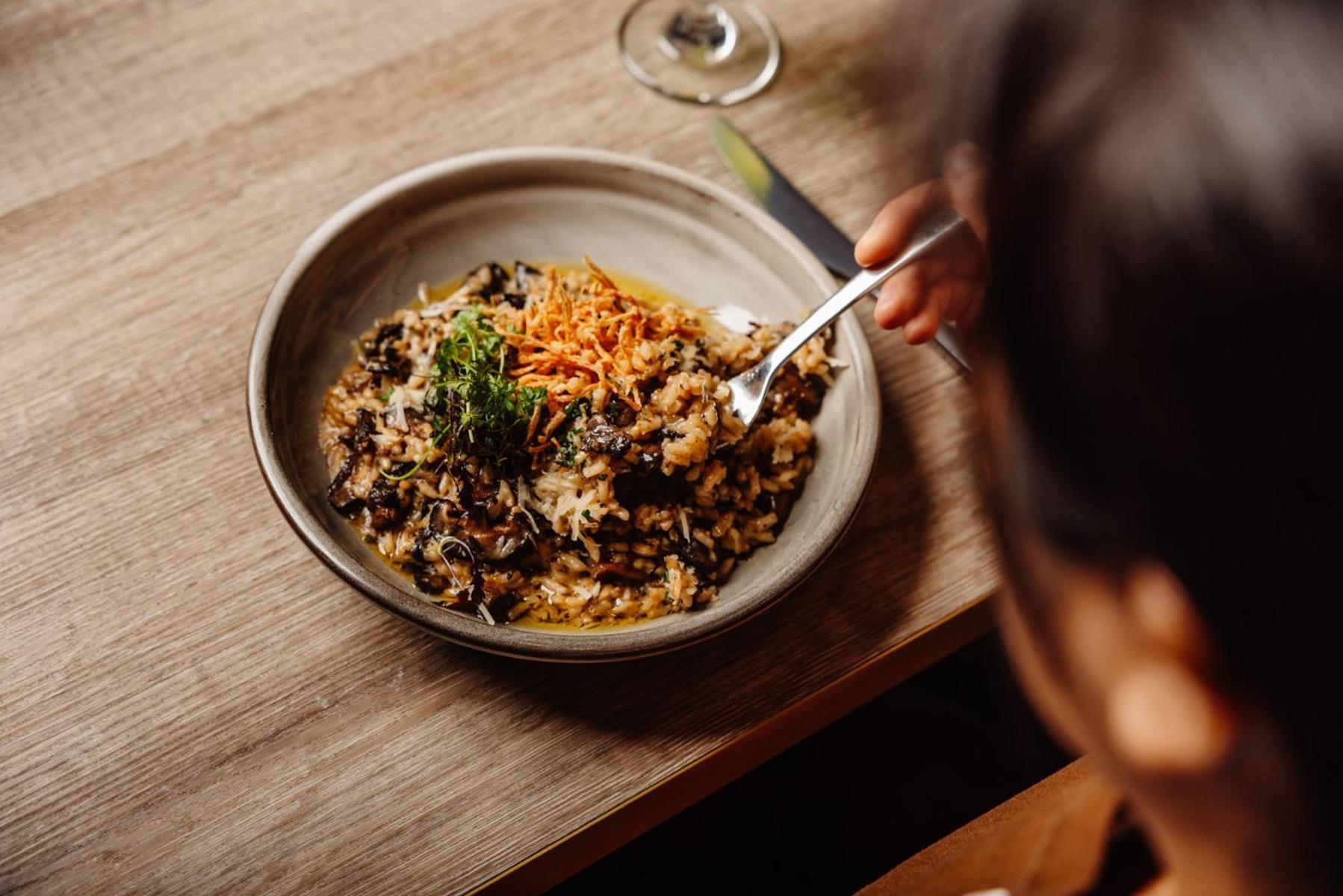 Peppers Waymouth Hotel Adelaide Eksteriør bilde A bowl of oatmeal